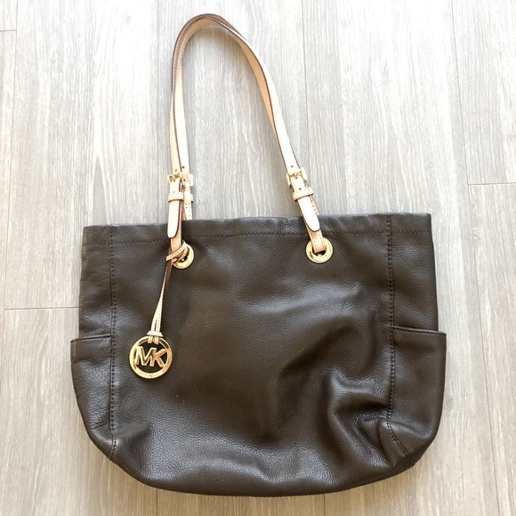 Michael Kors Tote.